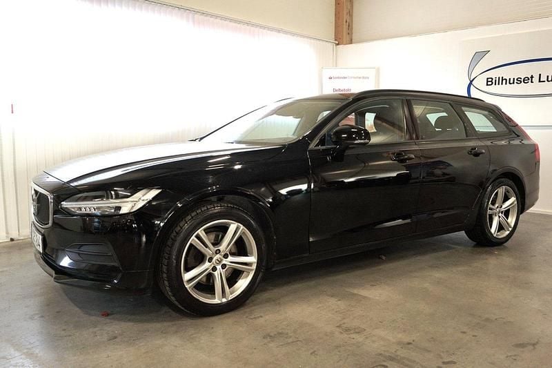 Svart Begagnad 2017 Volvo V90 Business Edition Kombi | 179 000 kr (Marknadspris) - Bild 1/4