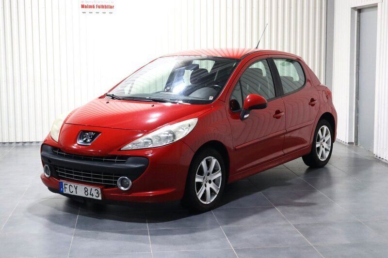 Röd Begagnad 2006 Peugeot 207 Sport Halvkombi | 28 900 kr (Marknadspris) - Bild 1/4