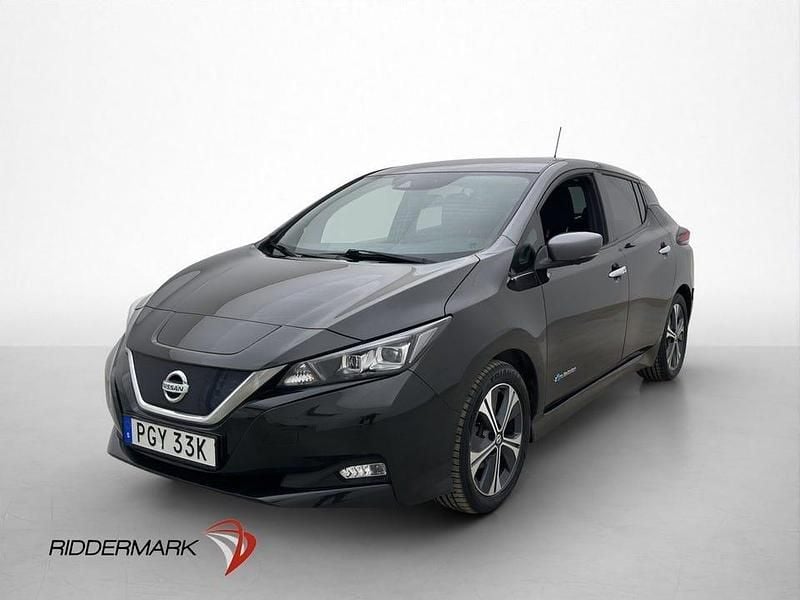Begagnad Nissan Leaf 360º 110 kW (150 HK) 2019 Svart Halvkombi