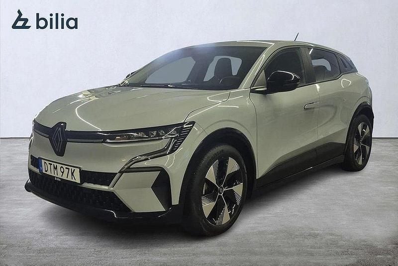 Grå Begagnad 2022 Renault Mégane Equilibre Halvkombi | 275 000 kr (Marknadspris) - Bild 1/3