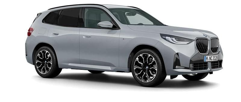 Grå Ny 2025 BMW X3 Comfort Edition SUV | 695 000 kr (Marknadspris) - Bild 1/4