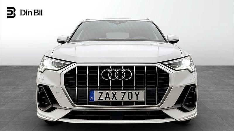 Begagnad Audi Q3 S-Line 245 HK (180 kW) 2023 Vit SUV
