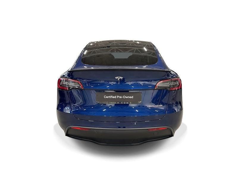 Begagnad Tesla Model Y Performance 392 kW (534 HK) 2023 Blå SUV