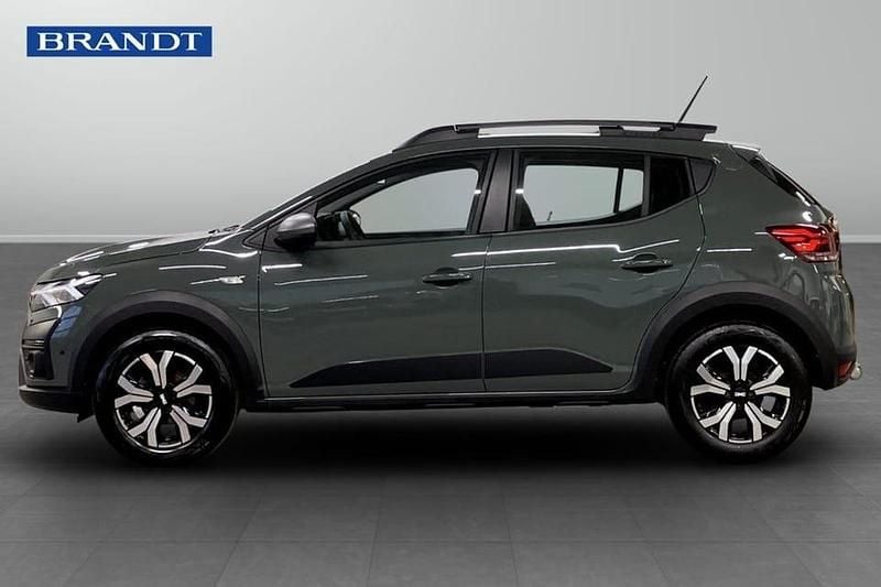 Begagnad Dacia Sandero Stepway 91 HK (66 kW) 2023 Grå