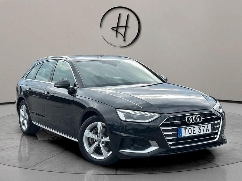 Begagnad Audi A4 S-Line 191 HK (140 kW) 2019 Svart Kombi