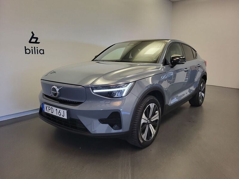 Grå Begagnad 2023 Volvo EC40 Core SUV | 349 500 kr (Superpris) - Bild 1/4