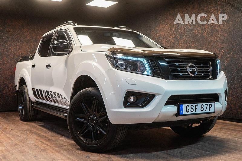 Vit Begagnad 2019 Nissan Navara 360º Pickup | 369 500 kr (Dyr) - Bild 1/4