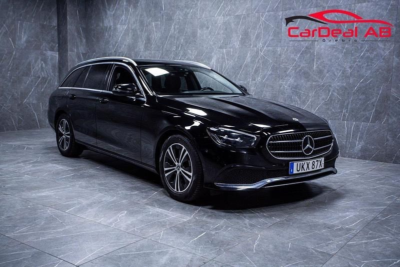 Svart Begagnad 2022 Mercedes E220 Avantgarde Kombi | 334 800 kr (Superpris) - Bild 1/4