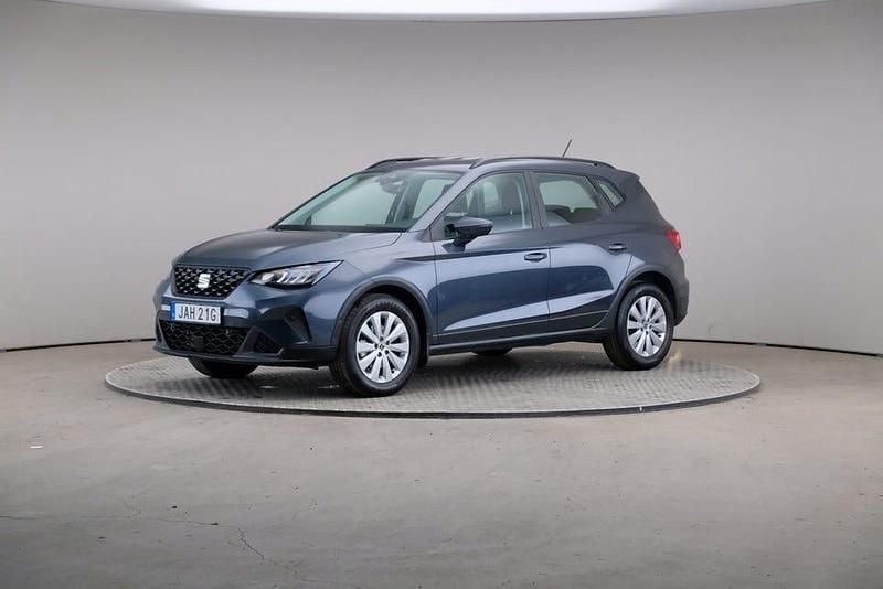 Midnight black (metallic) Begagnad 2023 Seat Arona Style SUV | 169 000 kr (Bra pris) - Bild 1/4