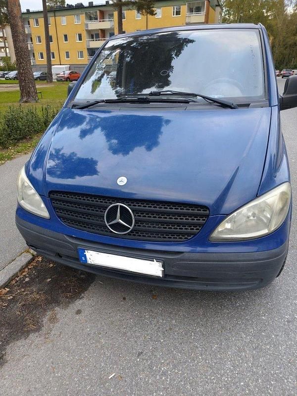 Blå Begagnad 2008 Mercedes Vito Minibuss | 30 000 kr (Superpris) - Bild 1/2