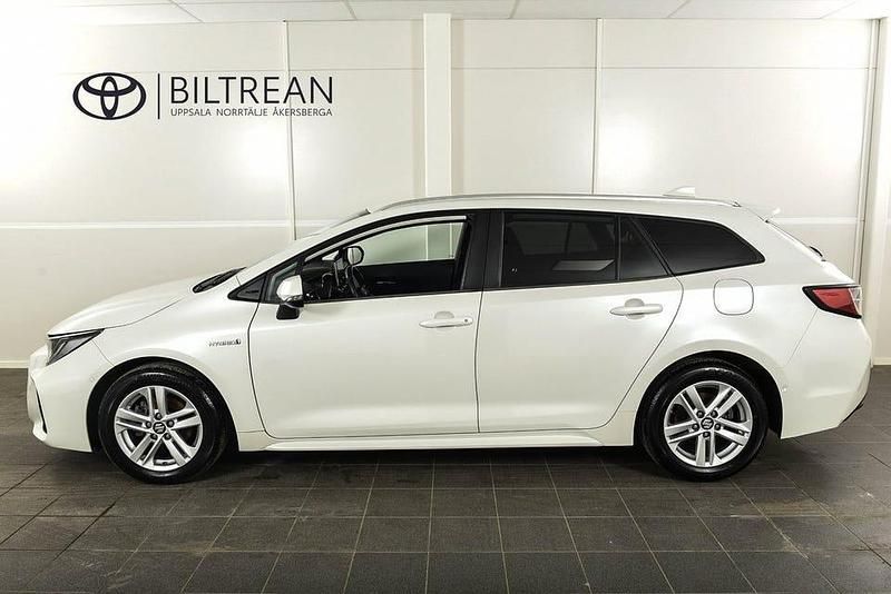 Begagnad Suzuki Swace 122 HK (89 kW) 2021 Vit Kombi