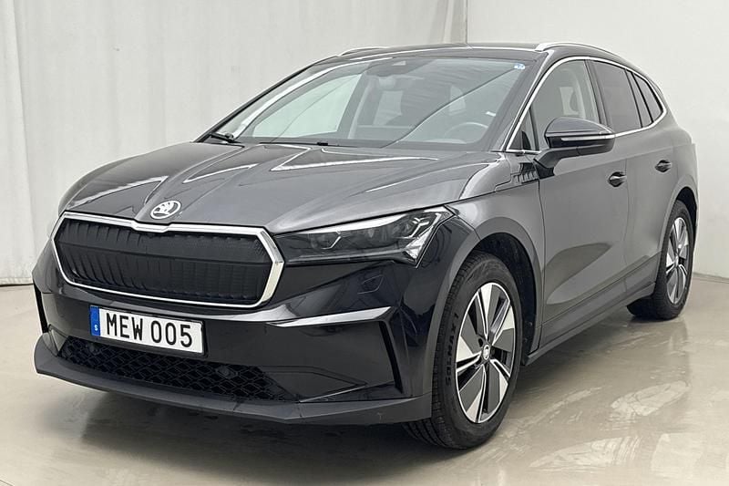 Svart Begagnad 2023 Skoda Enyaq iV SUV | 286 000 kr (Superpris) - Bild 1/4