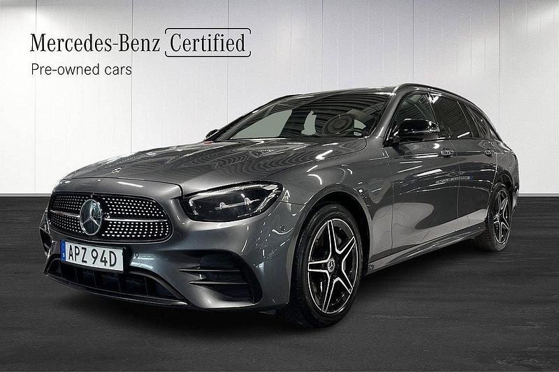 Grå Begagnad 2021 Mercedes E300 Premium Kombi | 429 000 kr (Dyr) - Bild 1/4