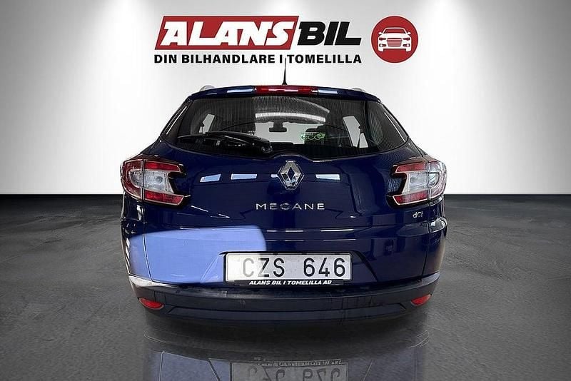 Begagnad Renault Mégane GrandTour 110 HK (80 kW) 2013 Mörkblå Kombi
