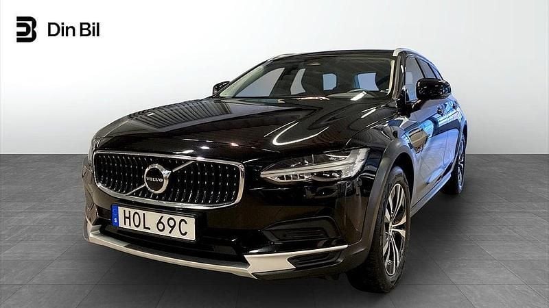 Svart Begagnad 2022 Volvo V90 CC Kombi | 389 900 kr (Marknadspris) - Bild 1/4
