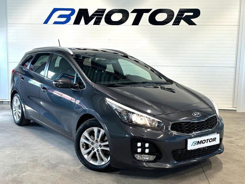 Grå Begagnad 2015 Kia Ceed GT-Line Kombi | 114 900 kr (Marknadspris) - Bild 1/4
