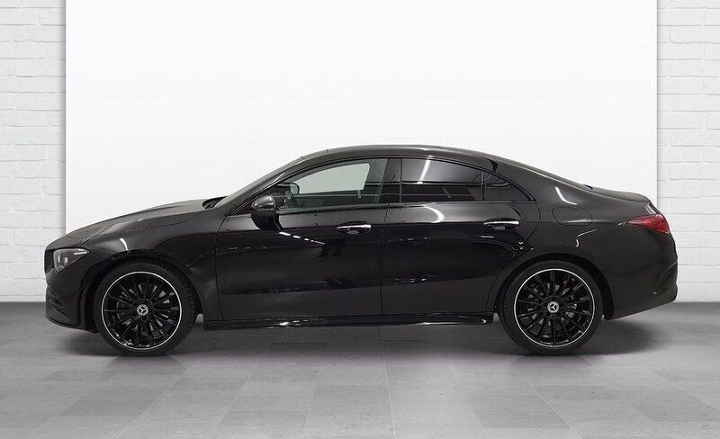 Begagnad 2021 Mercedes CLA200 AMG Sedan | 299 000 kr - Bild 1/4