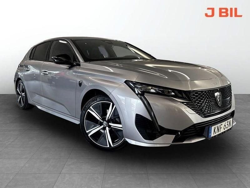 Grå Begagnad 2024 Peugeot 308 GTi Halvkombi | 219 900 kr (Marknadspris) - Bild 1/3