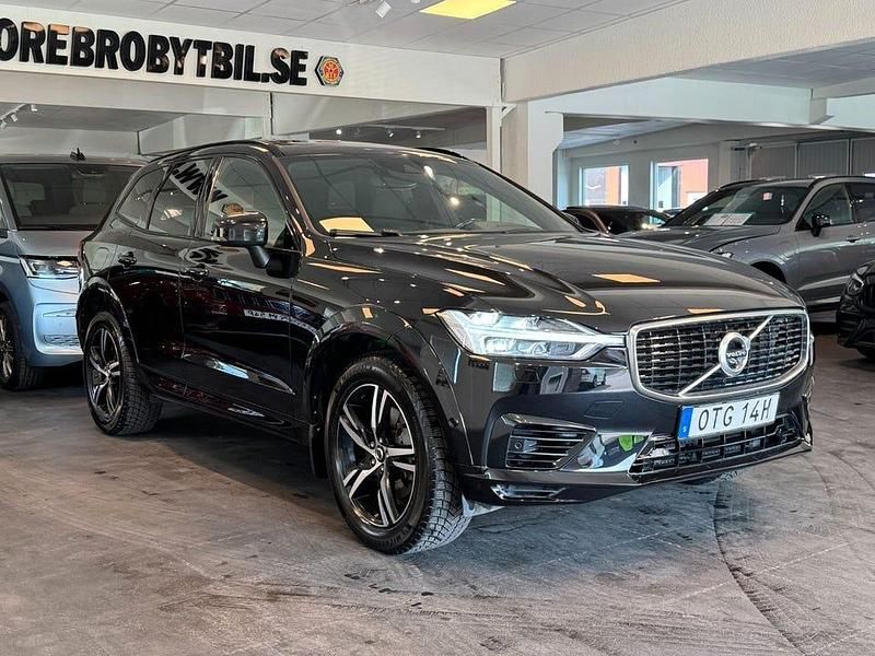 Svart Begagnad 2020 Volvo XC60 R-Design SUV | 349 900 kr (Dyr) - Bild 1/4