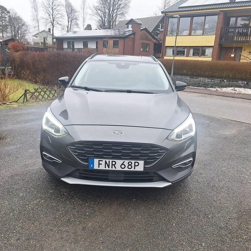 Begagnad Ford Focus Active 125 HK (91 kW) 2019 Kombi