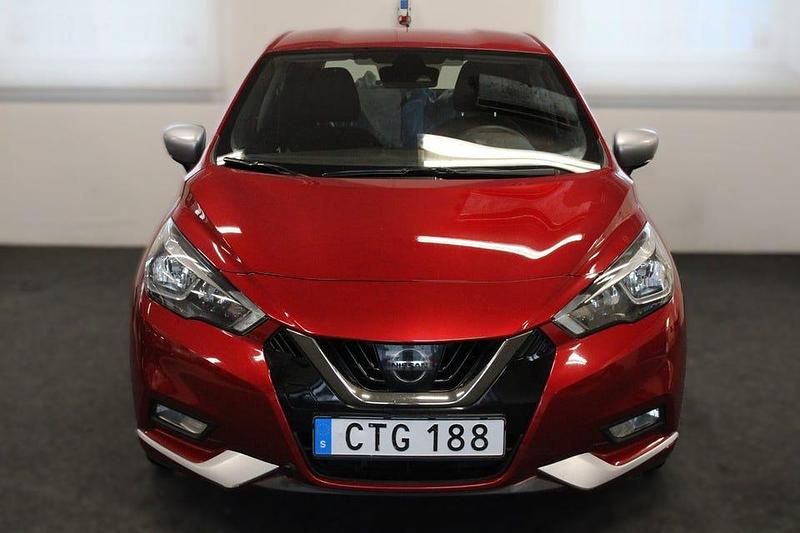 Begagnad Nissan Micra S 90 HK (66 kW) 2017 Röd Halvkombi