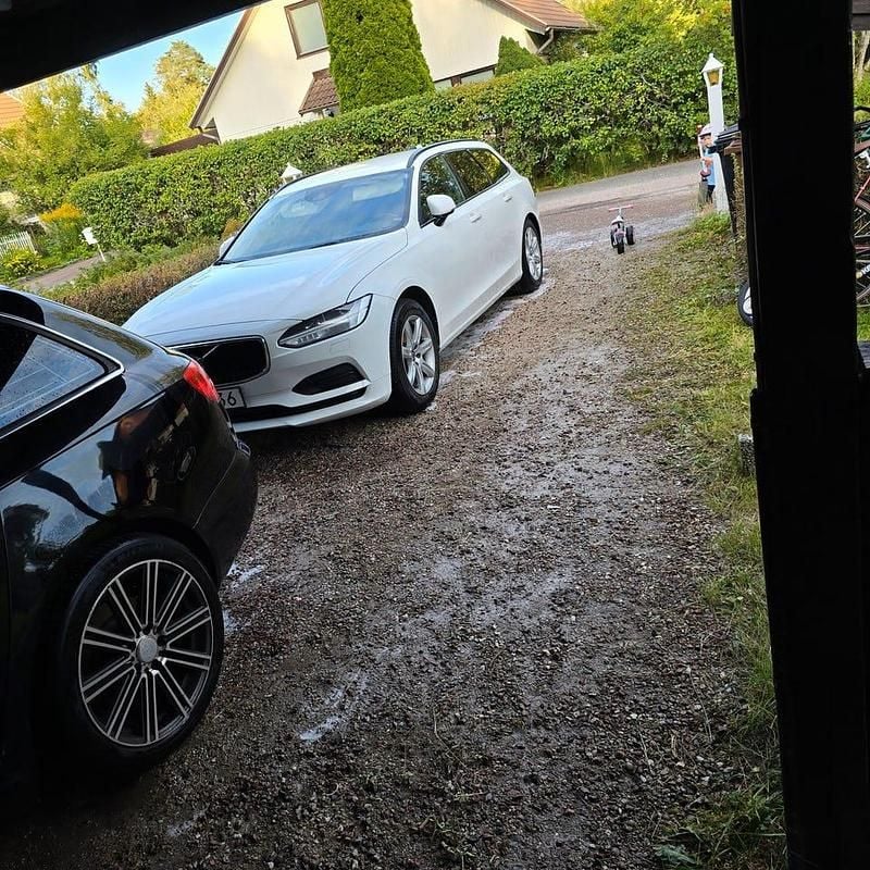 Begagnad Volvo V90 150 HK (110 kW) 2018 Kombi