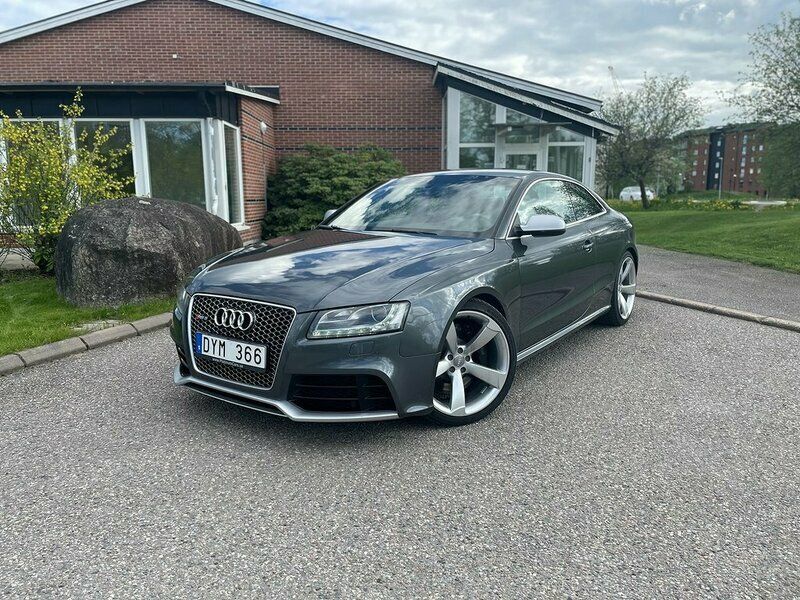 Begagnad Audi RS5 450 HK (330 kW) 2011 Sportkupé