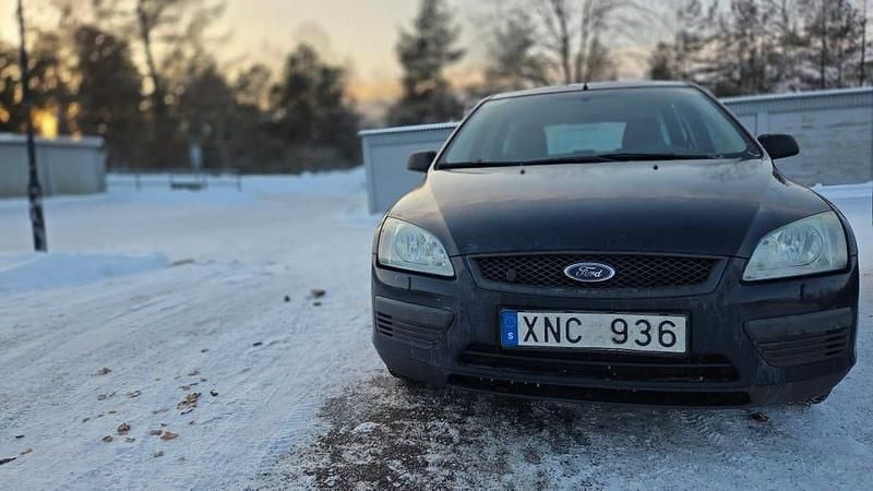 Begagnad 2006 Ford Focus Kombi | 14 900 kr (Marknadspris) - Bild 1/4