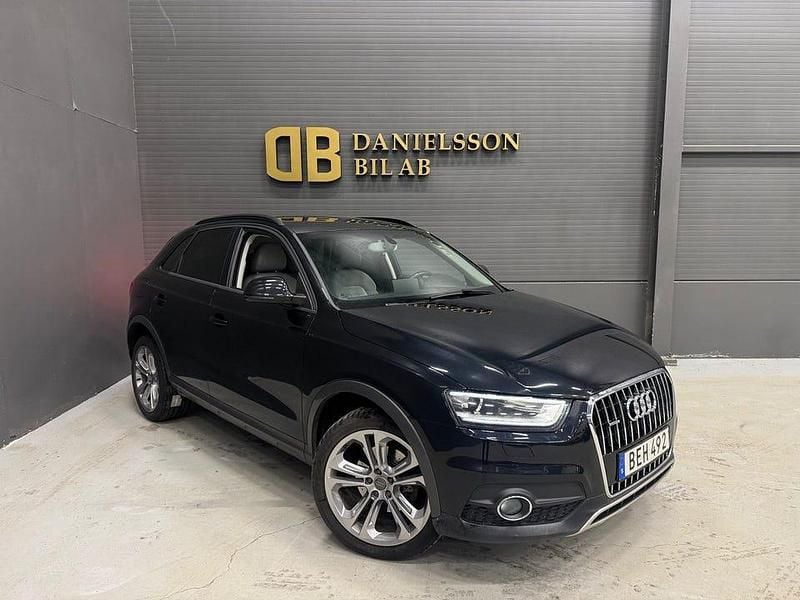 Svart Begagnad 2014 Audi Q3 SUV | 129 800 kr (Marknadspris) - Bild 1/4