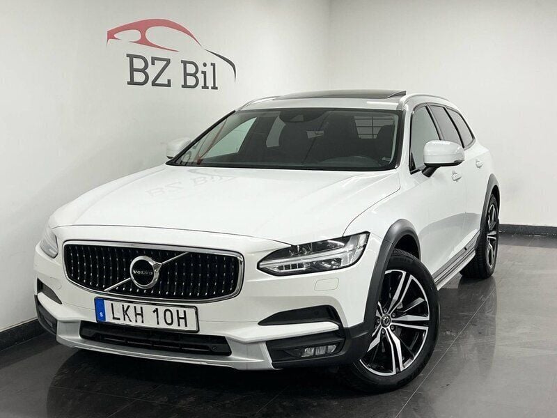 Vit Begagnad 2019 Volvo V90 CC Kombi | 239 900 kr (Marknadspris) - Bild 1/4