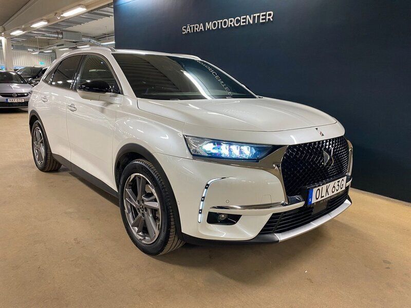 Vit Begagnad 2021 DS Automobiles DS7 Crossback SUV | 409 900 kr (Lite dyr) - Bild 1/4