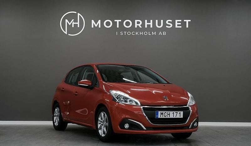 Begagnad Peugeot 208 82 HK (60 kW) 2015 Orange Halvkombi