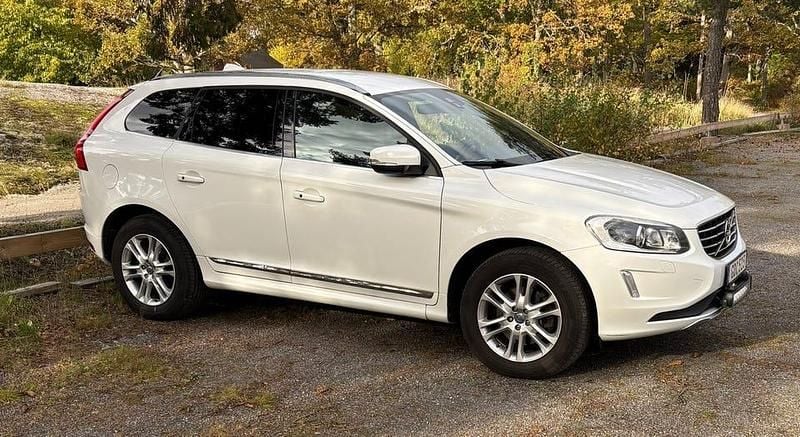 Begagnad 2015 Volvo XC60 SUV | 124 000 kr (Bra pris) - Bild 1/1