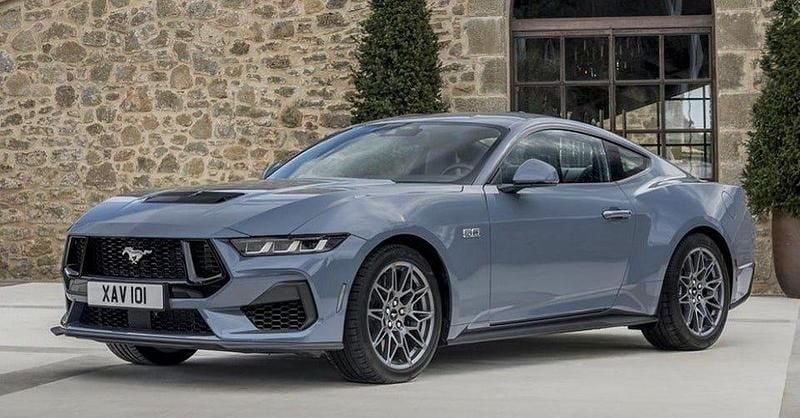 Röd Begagnad 2024 Ford Mustang GT Fastback Sportkupé | 539 900 kr (Superpris) - Bild 1/1