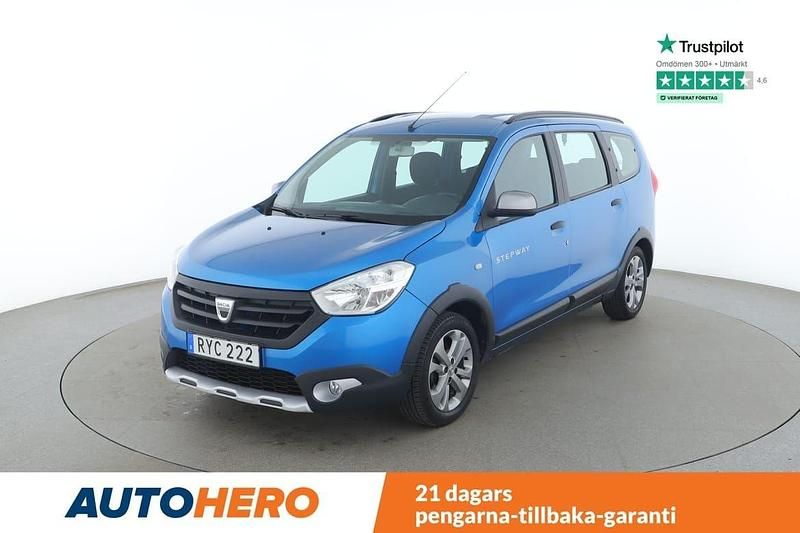 Ljusblå Begagnad 2016 Dacia Lodgy Stepway Minibuss | 94 000 kr (Marknadspris) - Bild 1/4