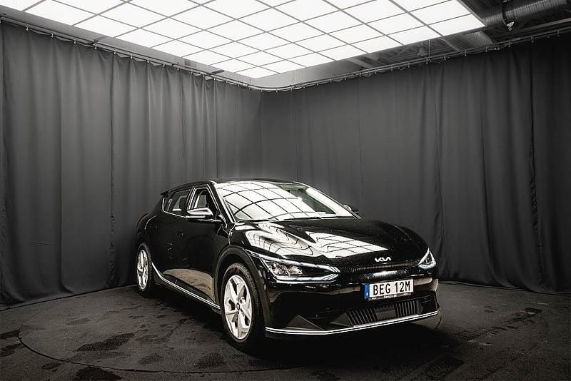Begagnad Kia EV6 Plus 167 kW (228 HK) 2022 Svart SUV