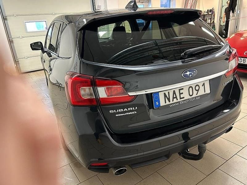 Begagnad Subaru Levorg GT 170 HK (125 kW) 2016 Grå metallic Kombi