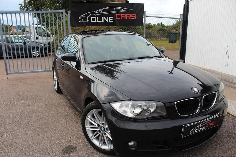 Svart Begagnad 2007 BMW 120 Advantage Halvkombi | 74 900 kr (Dyr) - Bild 1/4
