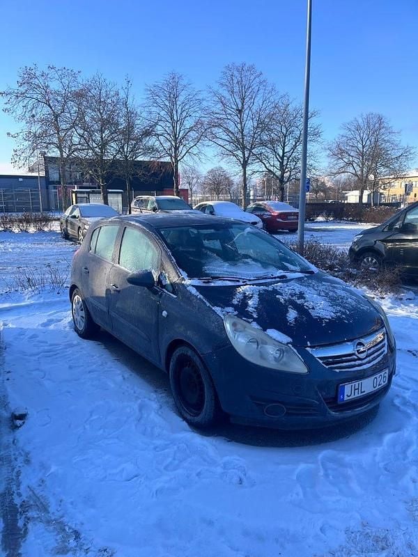 Begagnad Opel Corsa 80 HK (58 kW) 2007 Halvkombi
