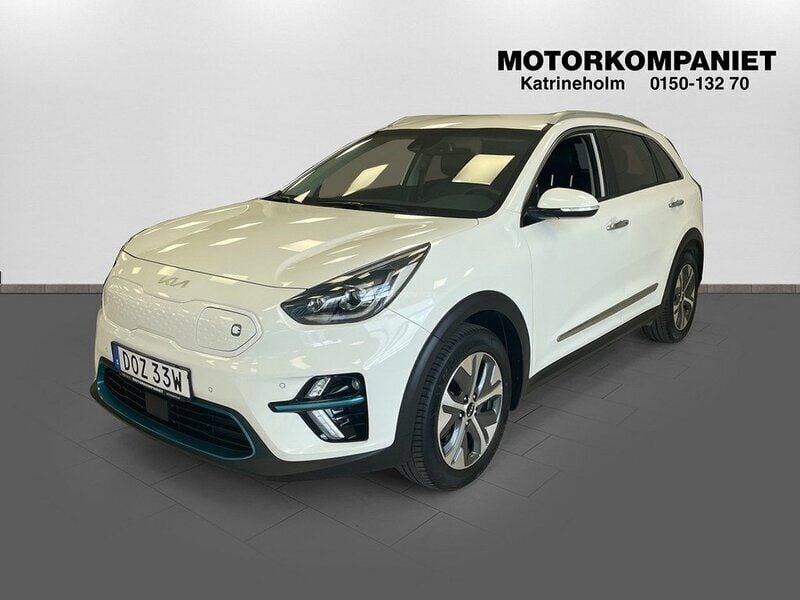 Vit (clear white ) Begagnad 2021 Kia e-Niro Advance SUV | 254 900 kr (Bra pris) - Bild 1/4