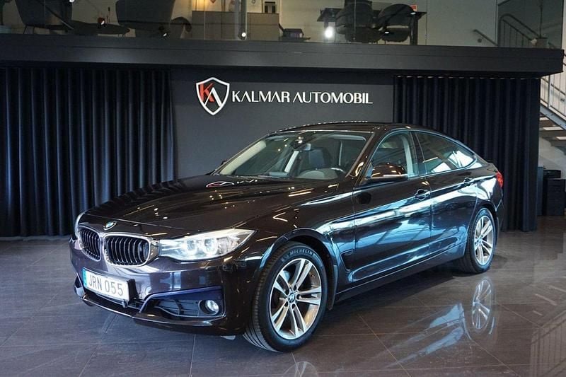 Brun Begagnad 2015 BMW 320 Gran Turismo Sport Line Halvkombi | 159 900 kr (Marknadspris) - Bild 1/4