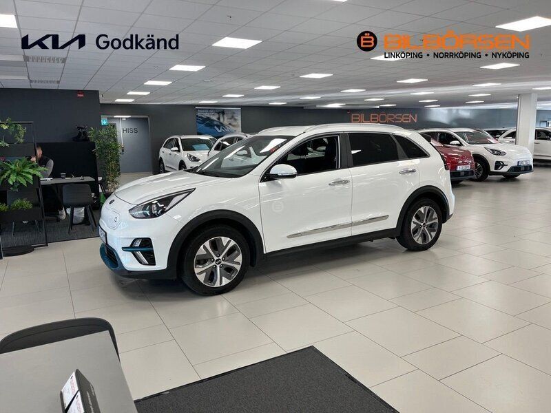 Vit Begagnad 2021 Kia e-Niro Advance SUV | 279 900 kr (Marknadspris) - Bild 1/4