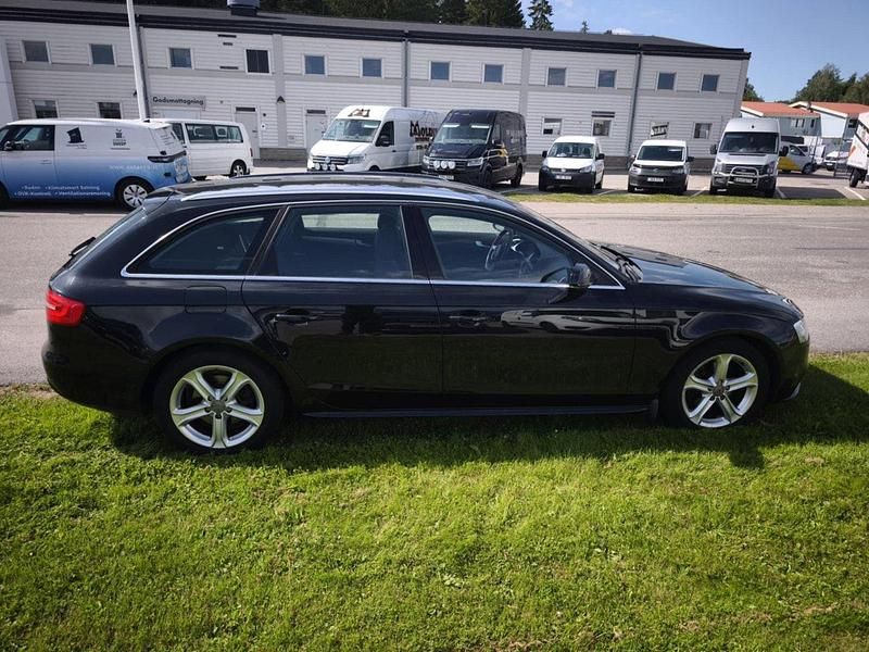 Svart Begagnad 2013 Audi A4 Kombi | 79 000 kr (Bra pris) - Bild 1/4