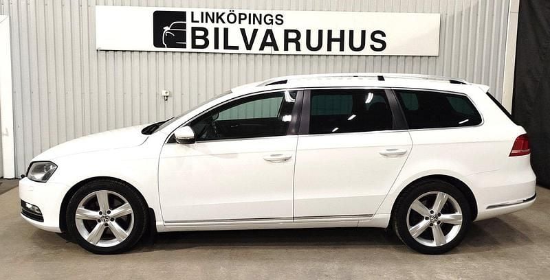 Vit Begagnad 2011 VW Passat GT Kombi | 109 900 kr (Dyr) - Bild 1/4