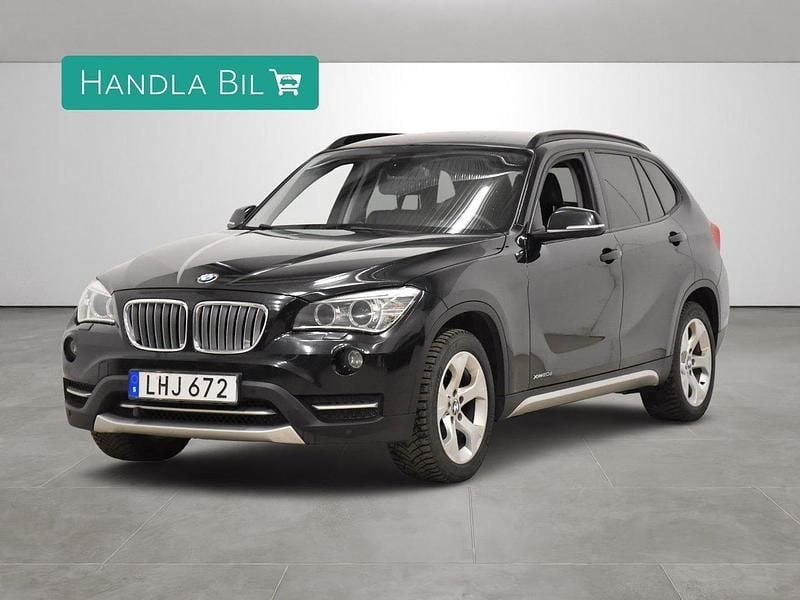 Svart Begagnad 2014 BMW X1 xLine SUV | 144 700 kr (Lite dyr) - Bild 1/4