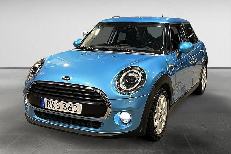 Begagnad Mini Cooper Pepper 136 HK (100 kW) 2019 Blå Halvkombi