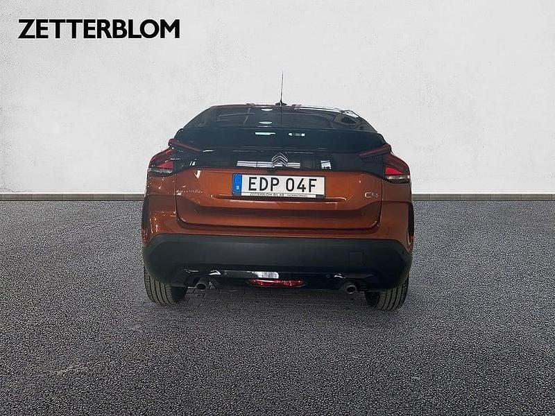 Begagnad Citroën C4 Shine 155 HK (114 kW) 2021 Orangemetallic Halvkombi