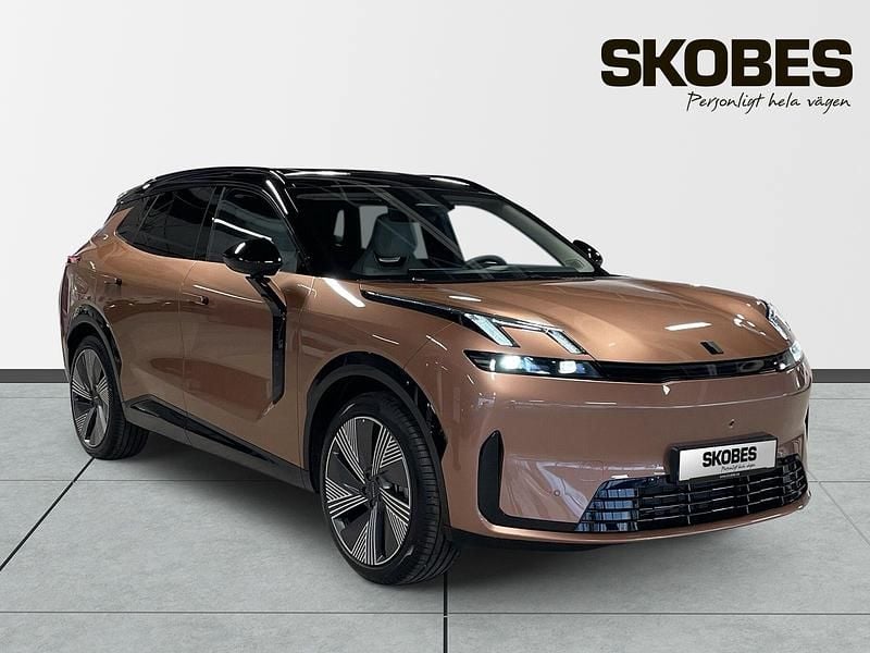 Brun Ny 2026 Lynk & Co 08 SUV | 599 995 kr - Bild 1/3