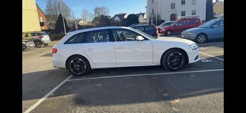 Begagnad Audi A4 180 HK (132 kW) 2014 Kombi