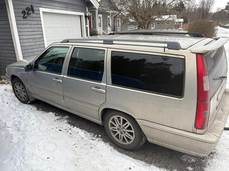 Begagnad Volvo V70 170 HK (125 kW) 2000 Kombi